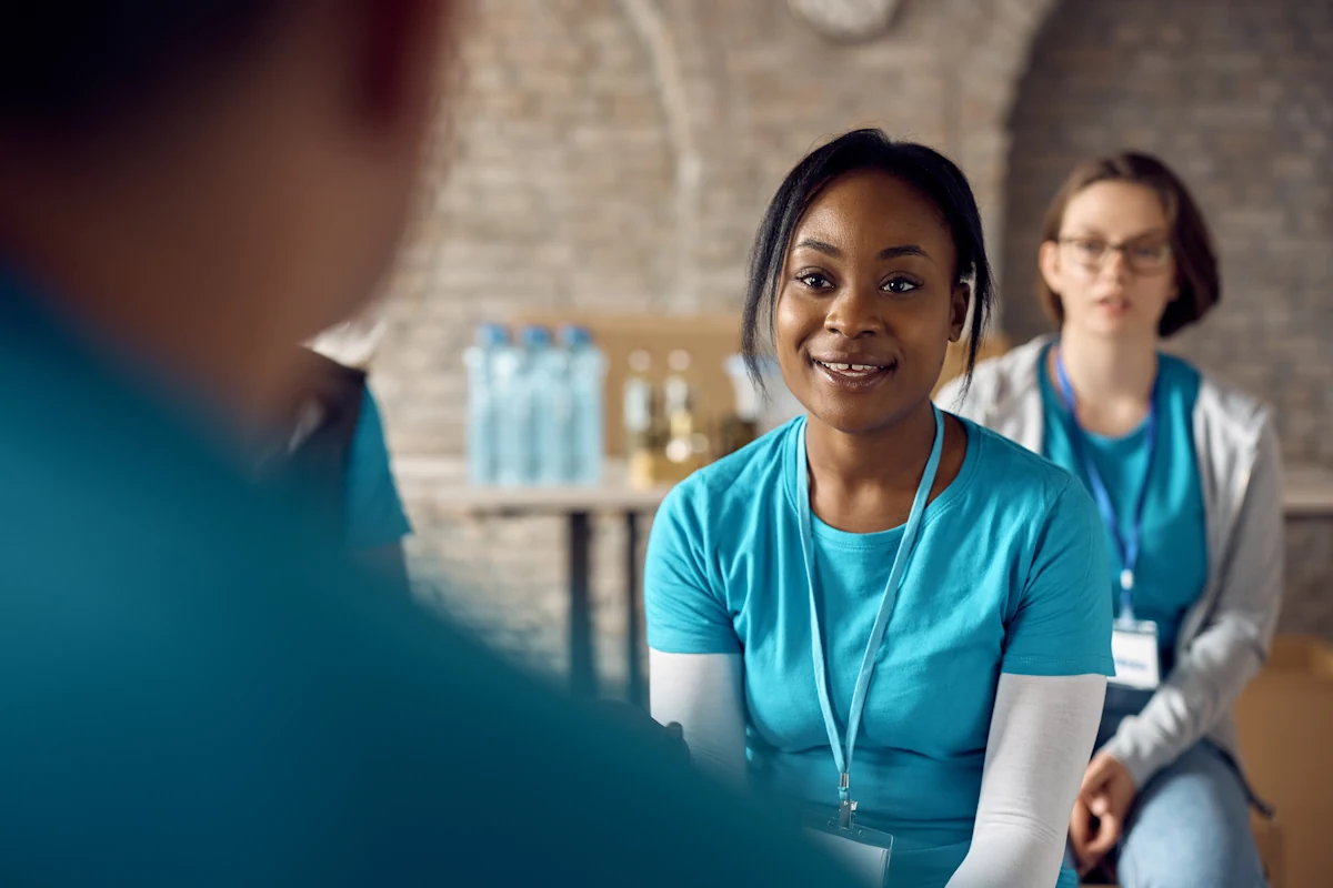 Une infirmière qui passe un entretien